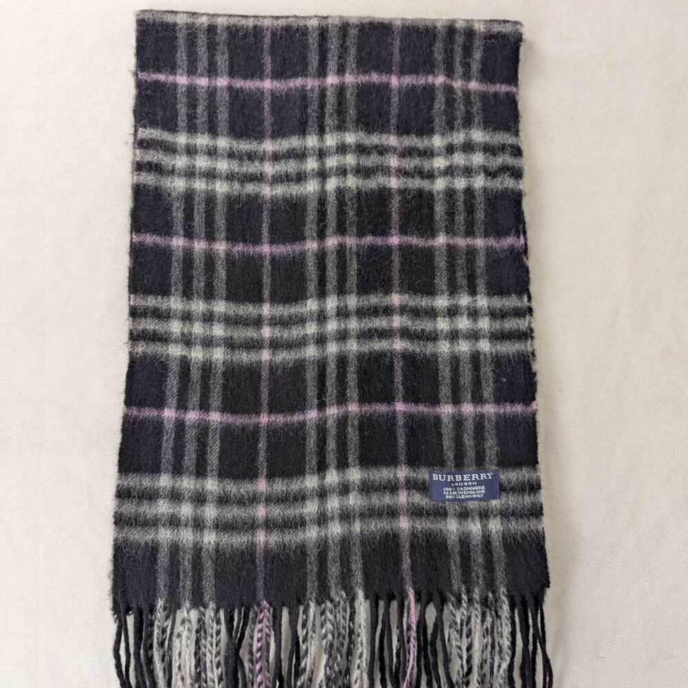 Burberry Nova Plaid Cashmere Scarf Black | Unisex | Luxury Essential | Fast Ship - Picture 2 of 6